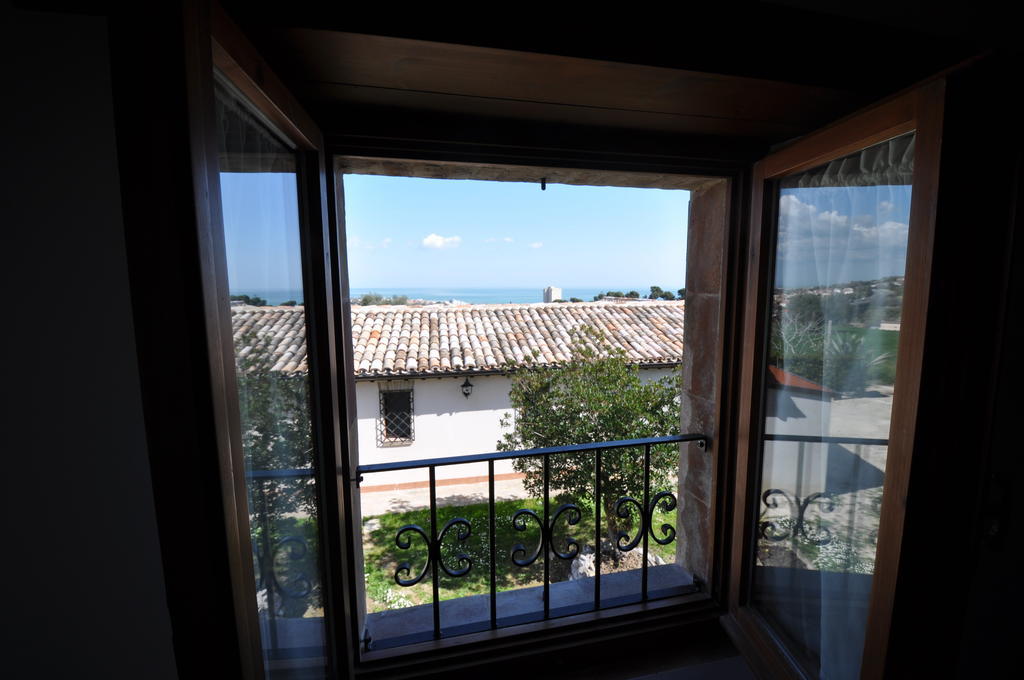 Residenza Scorcio Sul Mare Ξενοδοχείο Porto San Giorgio Εξωτερικό φωτογραφία